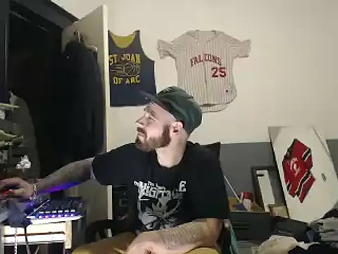 Snapshot of sledge901 chatting on 18, 2, 2025 sledge901 online show from 18, 2, 2025