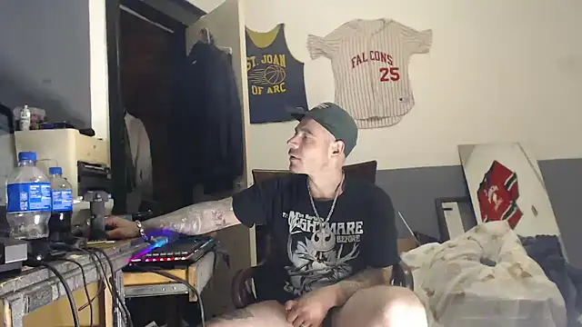 Snapshot of sledge901 chatting on 20, 2, 2025 sledge901 online show from 20, 2, 2025