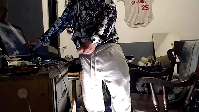 Snapshot of sledge901 chatting on 20, 11, 2025 sledge901 online show from 20, 11, 2025