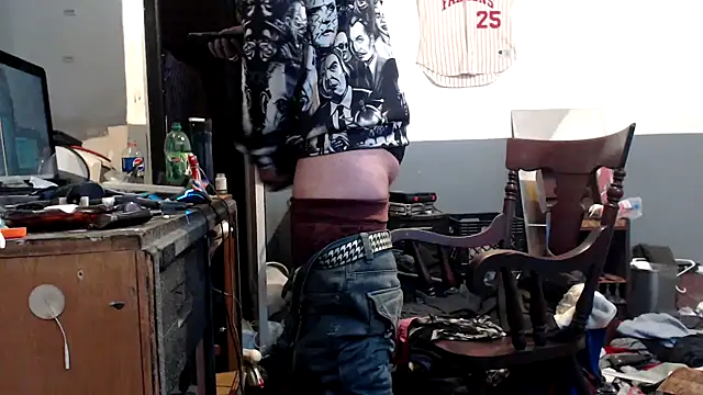 Snapshot of sledge901 chatting on 8, 1, 2026 sledge901 online show from 8, 1, 2026