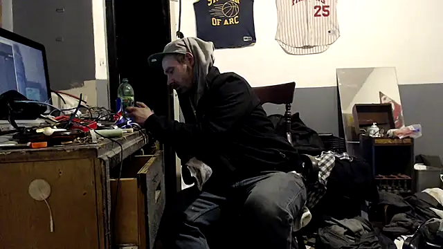 Snapshot of sledge901 chatting on 16, 1, 2026 sledge901 online show from 16, 1, 2026