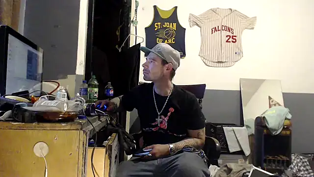 Snapshot of sledge901 chatting on 7, 2, 2026 sledge901 online show from 7, 2, 2026