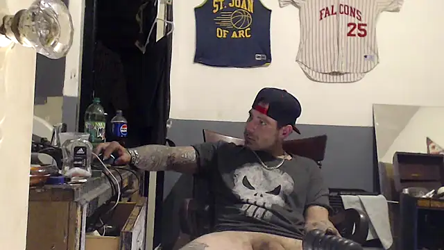 Snapshot of sledge901 chatting on 17, 2, 2026 sledge901 online show from 17, 2, 2026