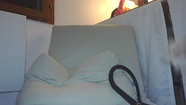 peach00001 online show from 6, 3, 2026