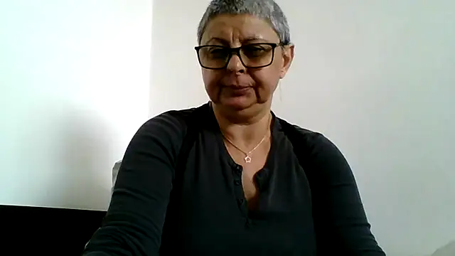 roseblak42 online show from 30, 4, 2026