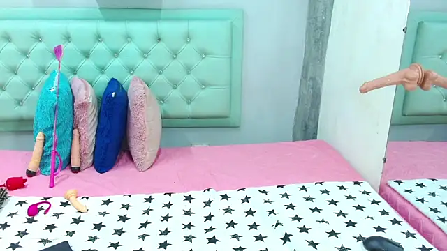 aleska mack online show from 26, 2, 2025