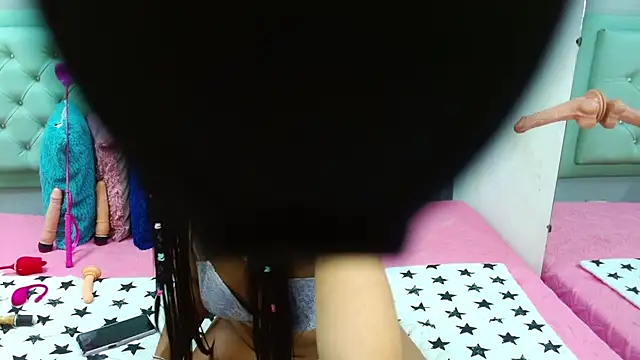 aleska mack online show from 27, 2, 2025