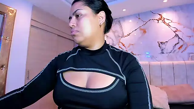 kiana cream online show from 1, 5, 2026