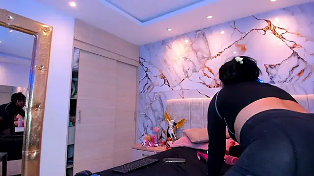 kiana cream online show from 3, 5, 2026