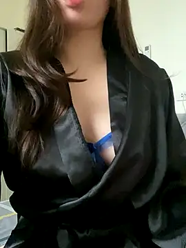 Snapshot of Ruby_bear chatting on 4, 11, 2025 Ruby bear online show from 4, 11, 2025