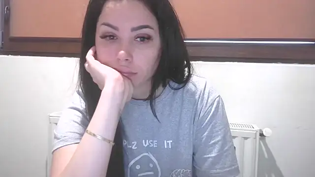 LovelyJulliette online show from 2, 5, 2026