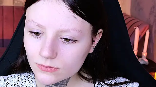 VeliraBraitberg online show from 7, 12, 2024