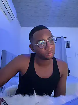 Snapshot of Arwens_bell08 chatting on 5, 3, 2025 Arwens bell08 online show from 5, 3, 2025