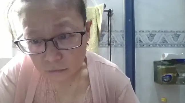 Snapshot of cokezero1668 chatting on 14, 2, 2025 cokezero1668 online show from 14, 2, 2025