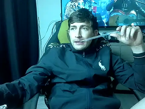Fun Whit Alexxx online show from 20, 7, 2026