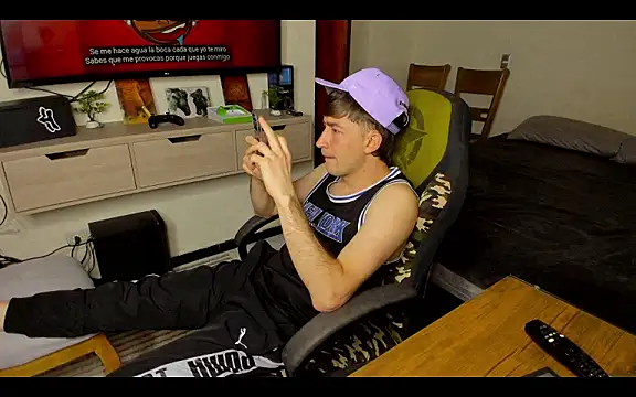 Fun Whit Alexxx online show from 5, 8, 2026