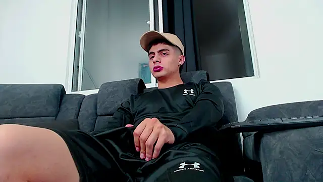 Stiven CL online show from 21, 10, 2025