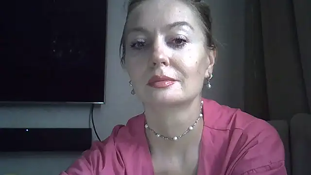 ZarinaSwift online show from 2, 6, 2026