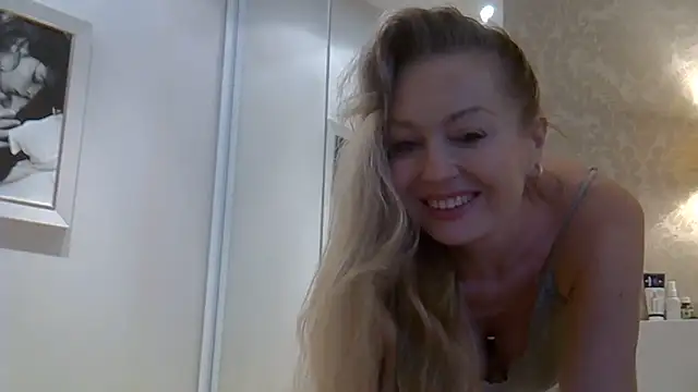 ZarinaSwift online show from 19, 6, 2026