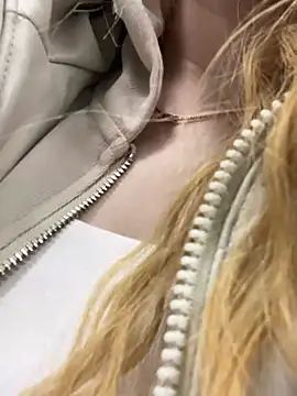 AmmyHot online show from 13, 3, 2025