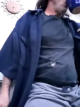 Hotbodyscottie online show from 8, 2, 2025