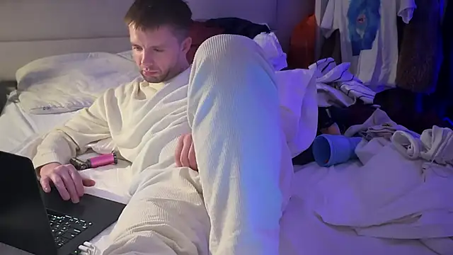 CupidZass online show from 3, 1, 2025