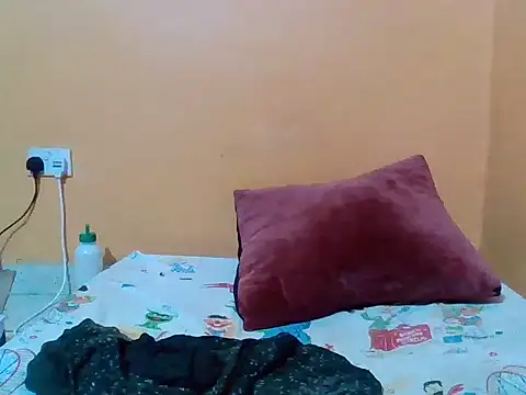 Snapshot of Prettyblackgal chatting on 11, 10, 2025 Prettyblackgal online show from 11, 10, 2025