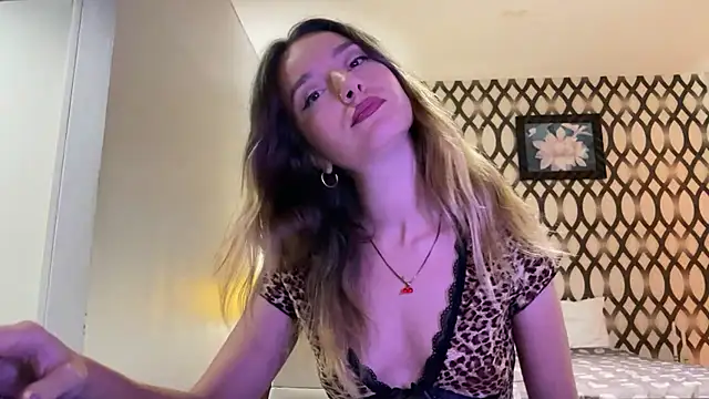 SirenaBelle online show from 25, 2, 2025