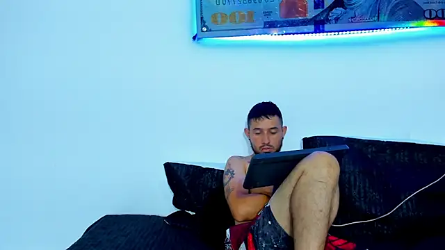 Bad Couple 1 online show from 19, 3, 2025