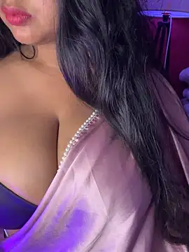 Snapshot of Playful__Princess chatting on 6, 2, 2026 Playful Princess online show from 6, 2, 2026