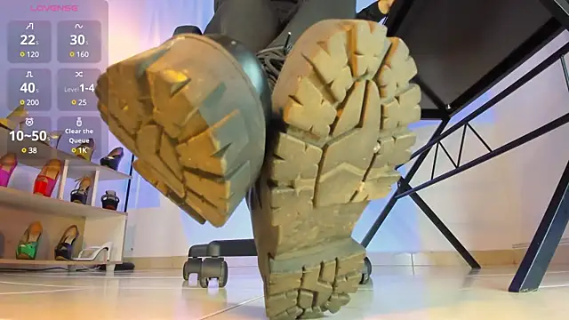 Snapshot of violettastrada chatting on 17, 2, 2025 violettastrada online show from 17, 2, 2025