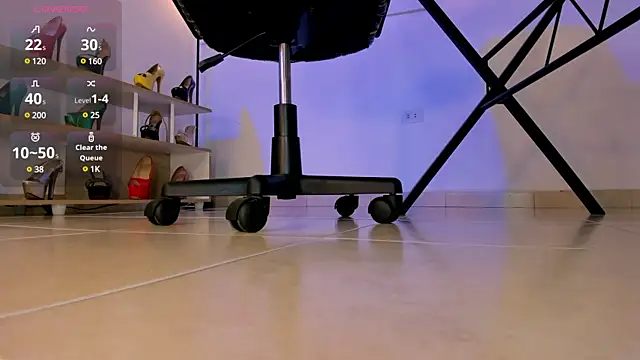 Snapshot of violettastrada chatting on 5, 3, 2025 violettastrada online show from 5, 3, 2025