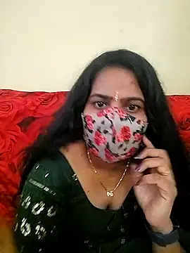 Snapshot of melina214 chatting on 3, 4, 2026 melina214 online show from 3, 4, 2026