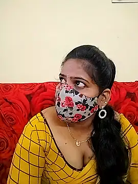 Snapshot of melina214 chatting on 18, 4, 2026 melina214 online show from 18, 4, 2026