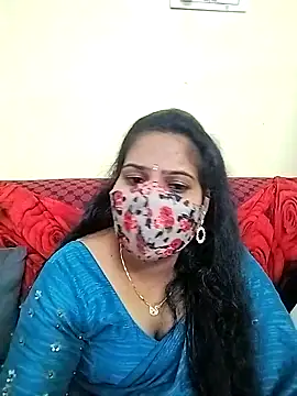 Snapshot of melina214 chatting on 26, 4, 2026 melina214 online show from 26, 4, 2026