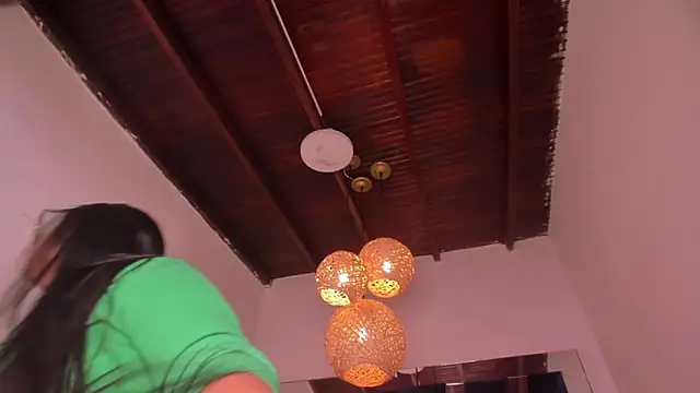 emily-fox online show from 28, 1, 2025