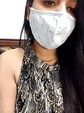 Gloie4u online show from 1, 2, 2025