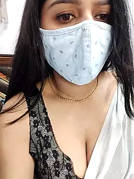 Gloie4u online show from 1, 3, 2025