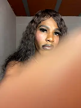 Snapshot of Richchocolatesweet_ chatting on 15, 9, 2025 Richchocolatesweet  online show from 15, 9, 2025
