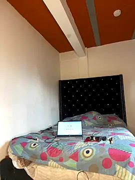 Snapshot of Richchocolatesweet_ chatting on 1, 10, 2025 Richchocolatesweet  online show from 1, 10, 2025