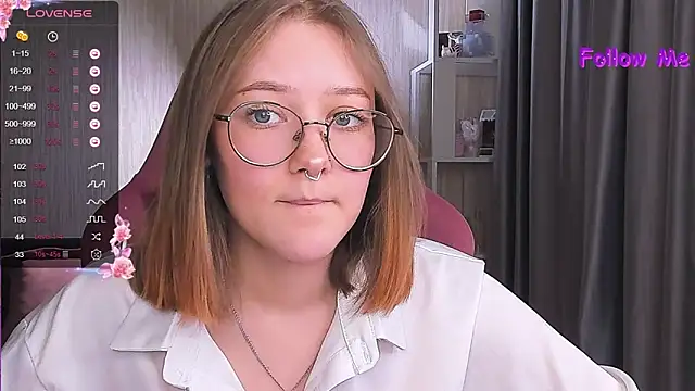 Snapshot of bunny_bubble chatting on 5, 1, 2025 bunny bubble online show from 5, 1, 2025