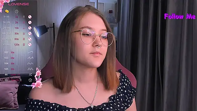 Snapshot of bunny_bubble chatting on 26, 2, 2025 bunny bubble online show from 26, 2, 2025