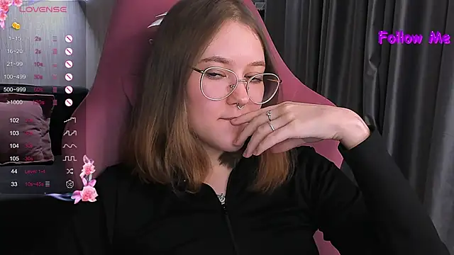 Snapshot of bunny_bubble chatting on 3, 3, 2025 bunny bubble online show from 3, 3, 2025