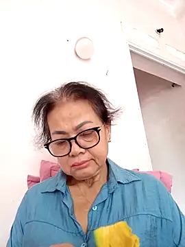 Hotestlove online show from 28, 6, 2026