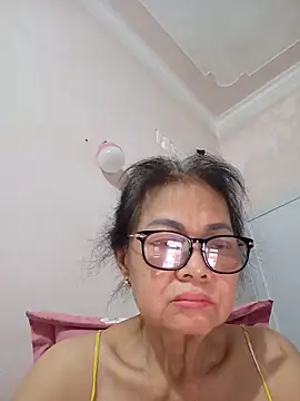 Hotestlove online show from 29, 6, 2026