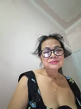 Hotestlove online show from 3, 7, 2026