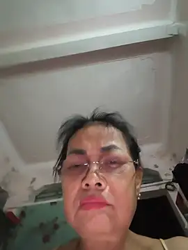 Hotestlove online show from 9, 7, 2026