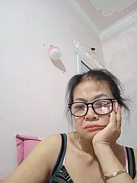 Hotestlove online show from 14, 7, 2026