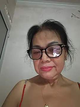 Hotestlove online show from 28, 7, 2026