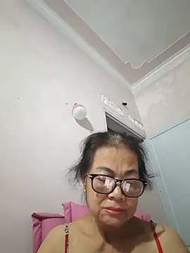 Hotestlove online show from 2, 8, 2026